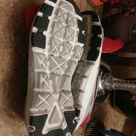 Nike training shoes size 5 - Picture 3 of 3